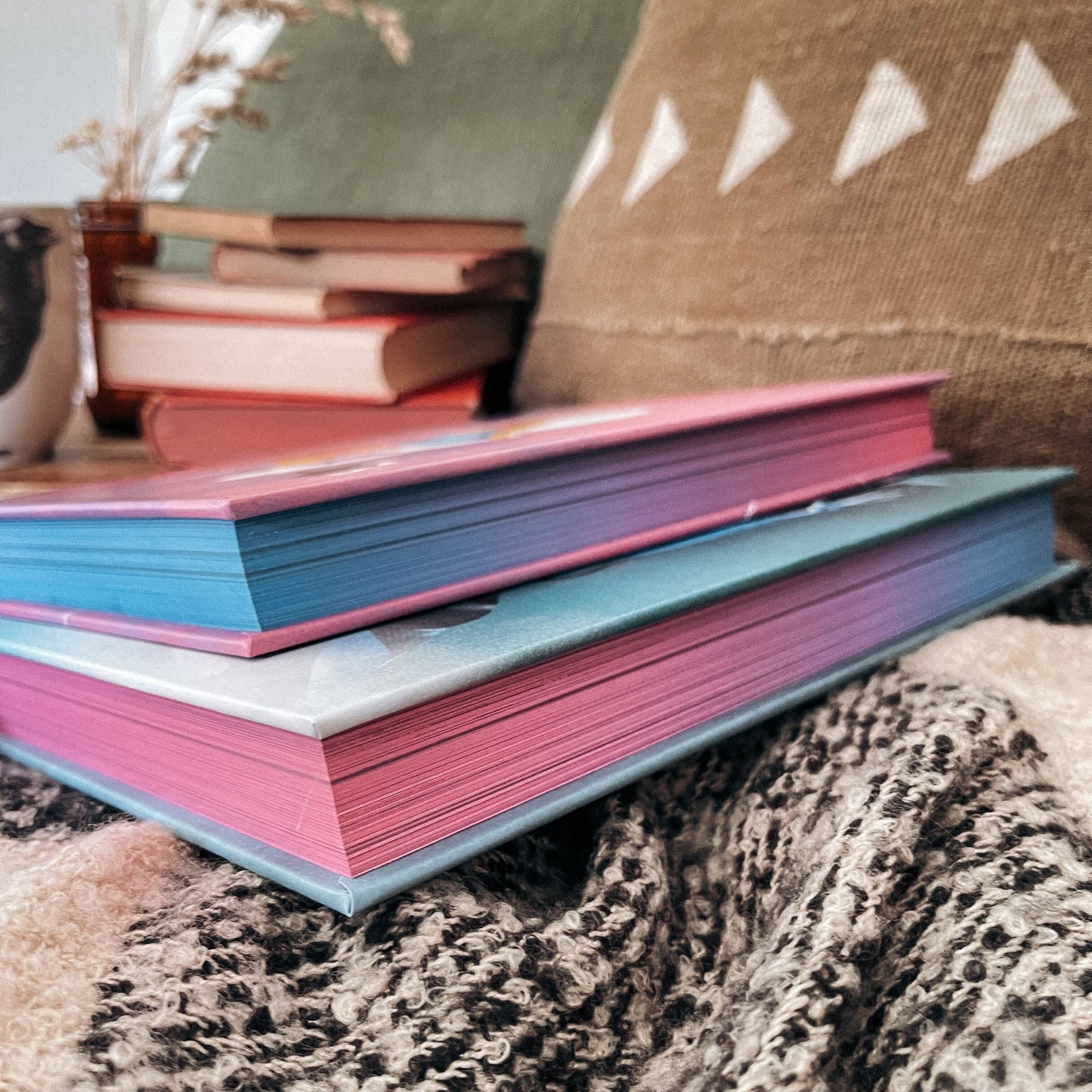 Lore Olympus Volumes 5 & 6 (Illumicrate Exclusive)